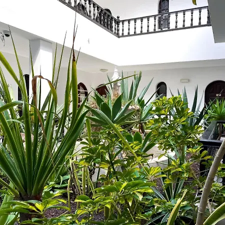 Central House Corralejo