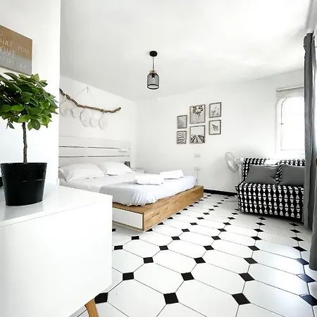 Central House * Corralejo