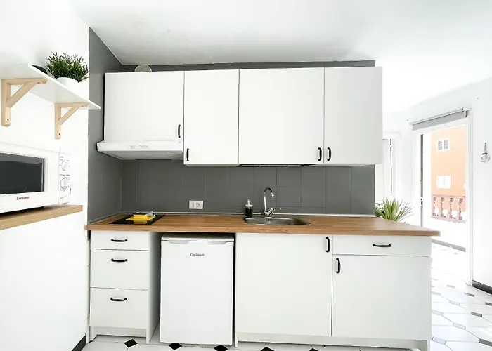 House Апартаменты *